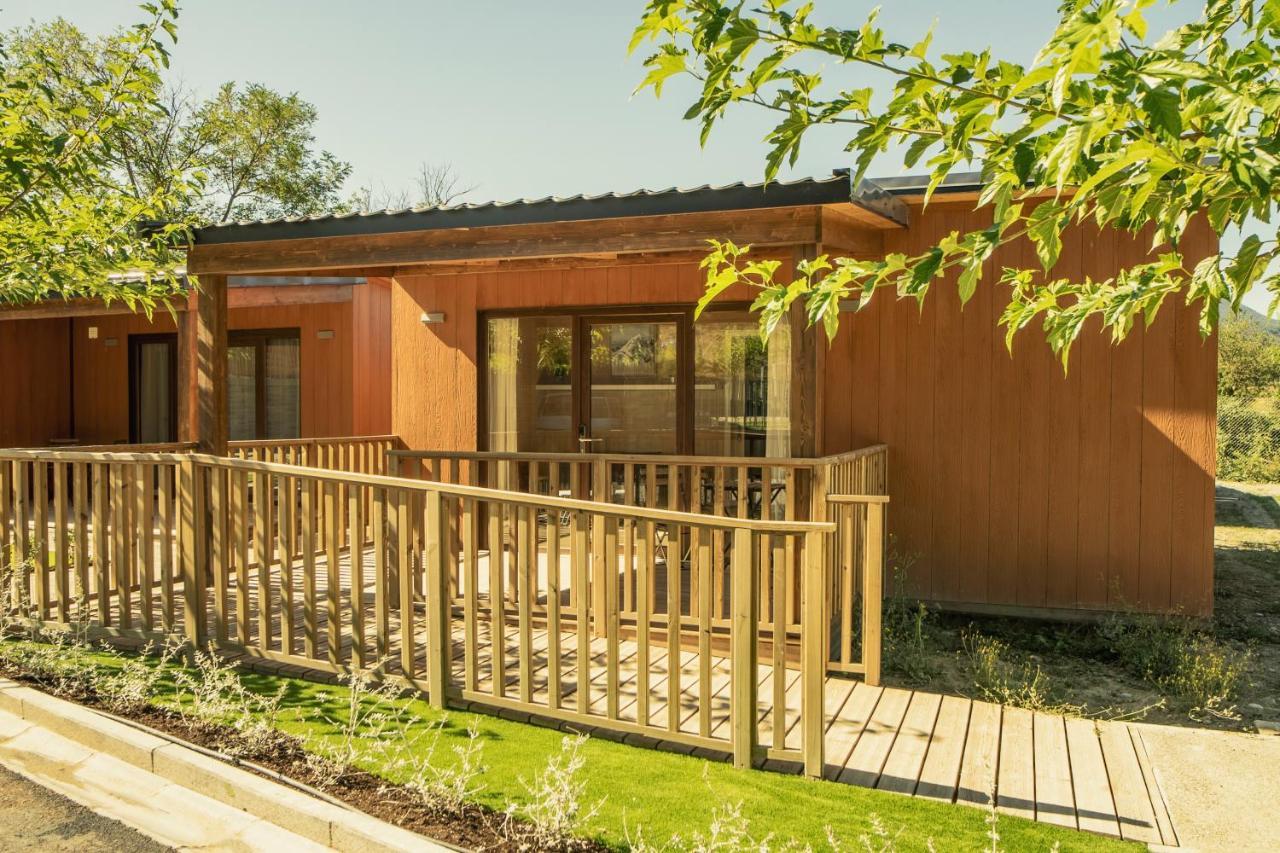 El Arrebol Comfort Camp Jaca Dış mekan fotoğraf