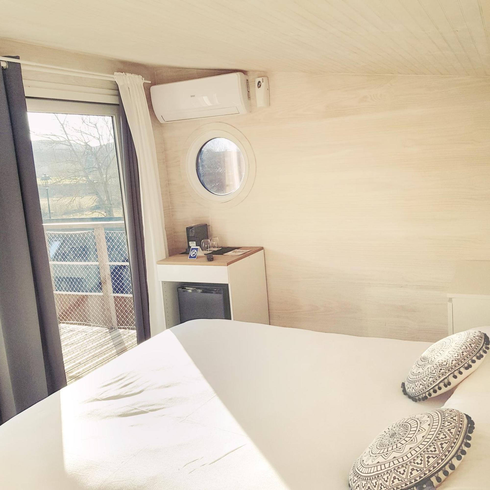 El Arrebol Comfort Camp Jaca Dış mekan fotoğraf